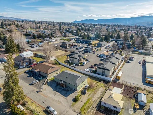 $738,000 | 410 7th Street Northeast, Unit 14, East Wenatchee, WA 98802