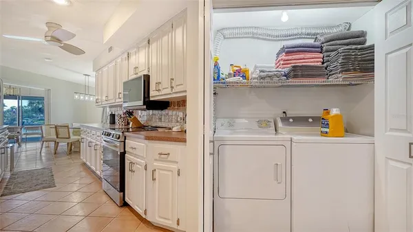 $3,500 | 1718 Caribbean Drive, Sarasota, FL 34231