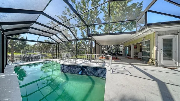 $3,500 | 1718 Caribbean Drive, Sarasota, FL 34231