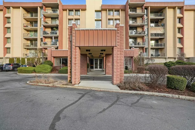 $285,000 | 1311 South Westcliff Place, Unit 504, Spokane, WA 99224
