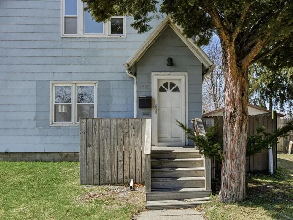 $249,900 | 1803 10th Avenue, Port Huron, MI 48060