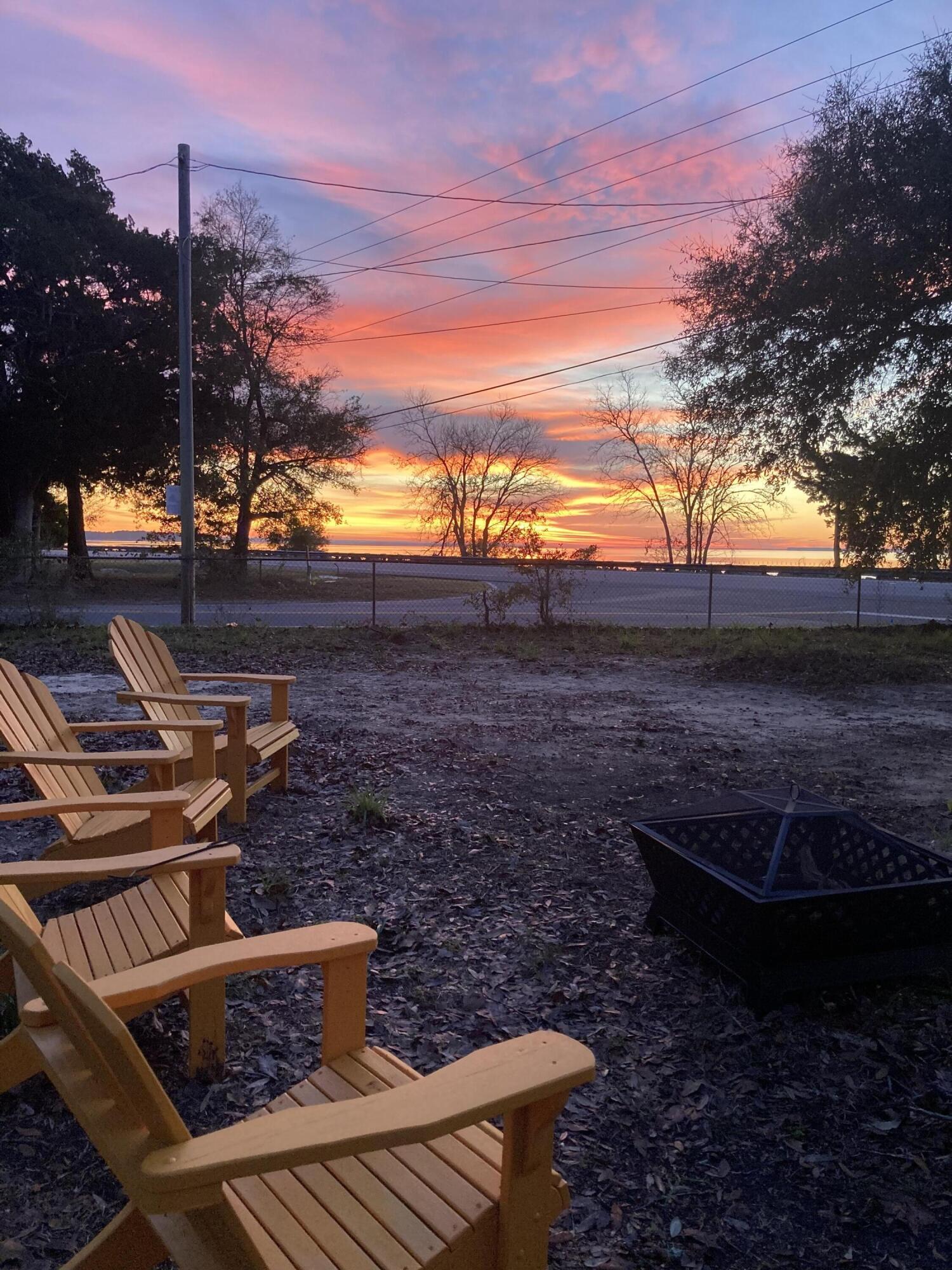 13382 Highway 20 Freeport, FL 32439 - Photo 1 of 43 a view of a backyard with sitting area
