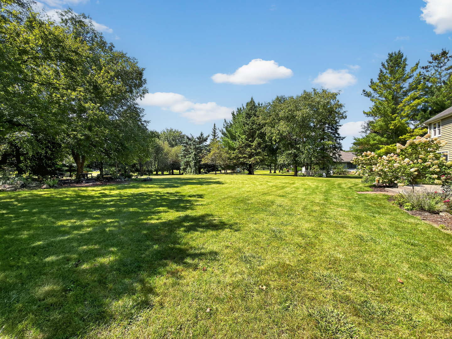 10303 East Hickory Ridge Drive Rochelle, IL 61068 - Photo 39 of 53 Gallery Image 39