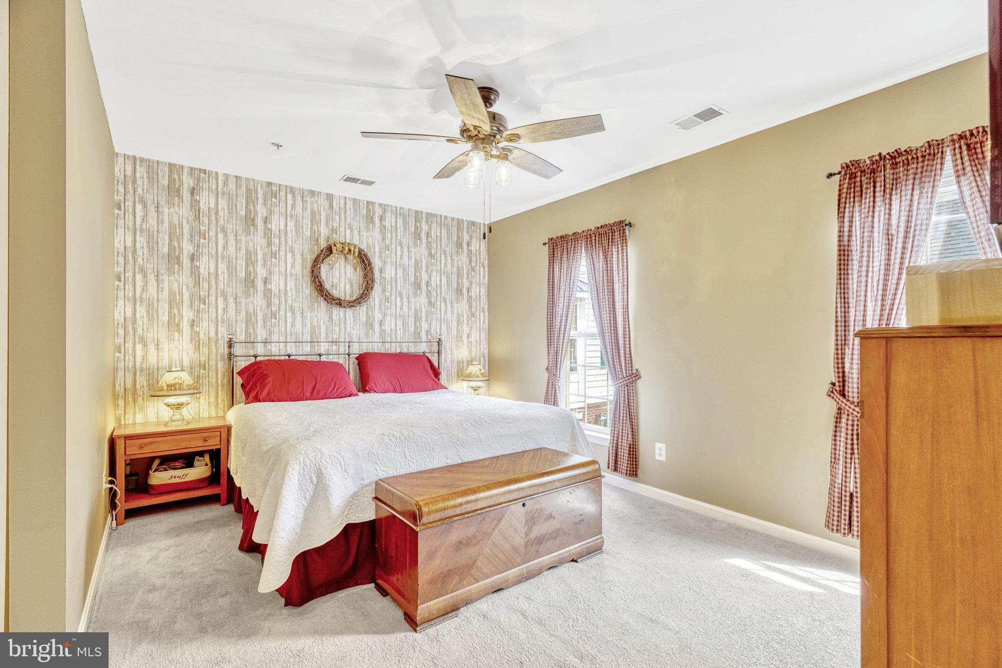 25230 Pond View Square, Unit 200 Chantilly, VA 20152 - Photo 8 of 11