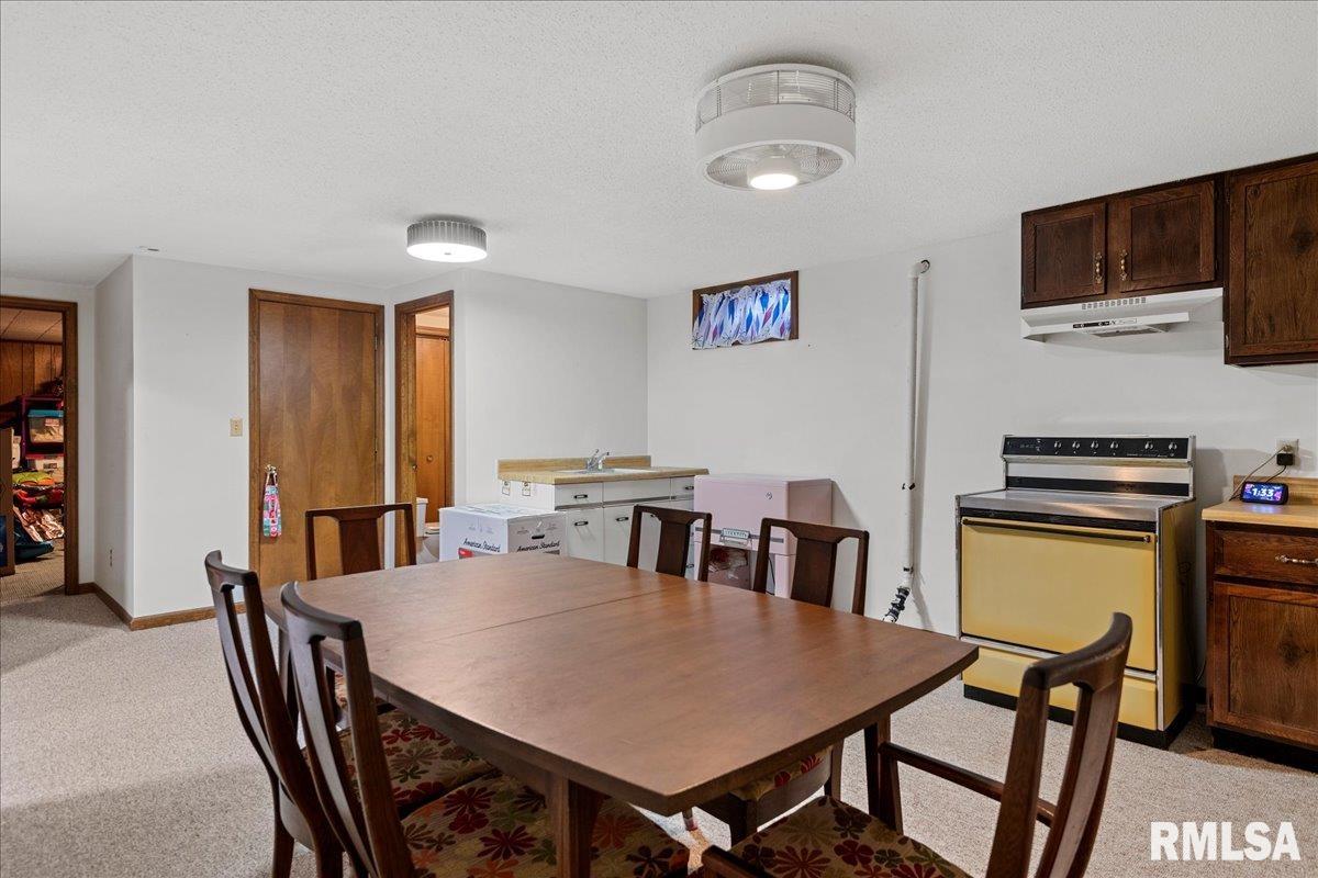 205 Golf Road Springfield, IL 62704 - Photo 26 of 32