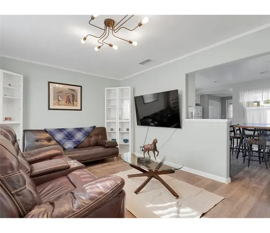 $3,800 | 227 Valle Vista Avenue, Monrovia, CA 91016