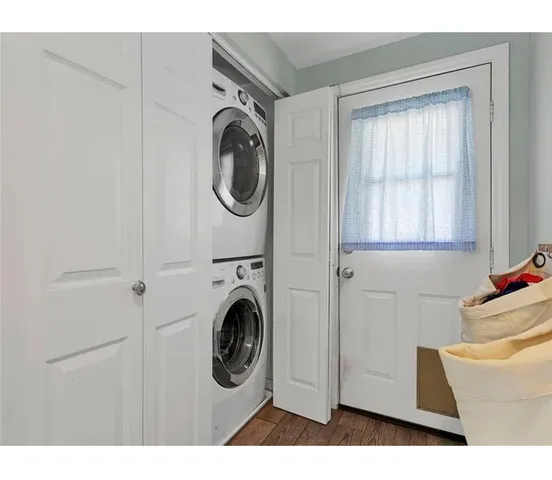 $3,800 | 227 Valle Vista Avenue, Monrovia, CA 91016