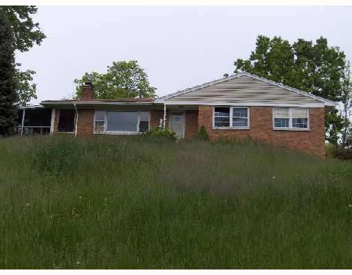 2120 Snyder Domer Road Springfield, OH 45502 - Photo 2 of 2