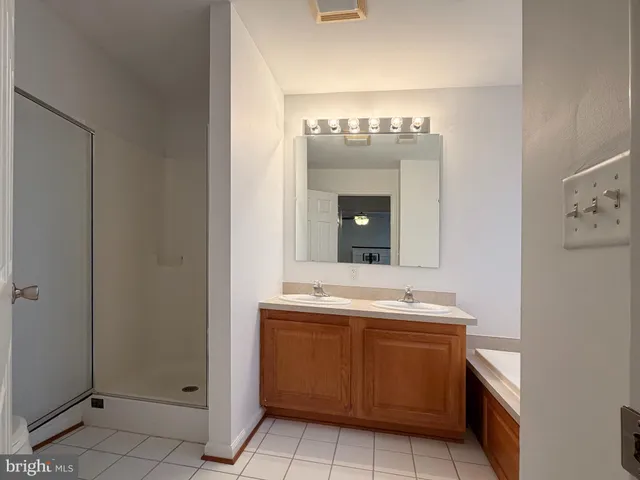 $549,900 | 1986 Retta Gilliam Court Southeast, Washington, DC 20020