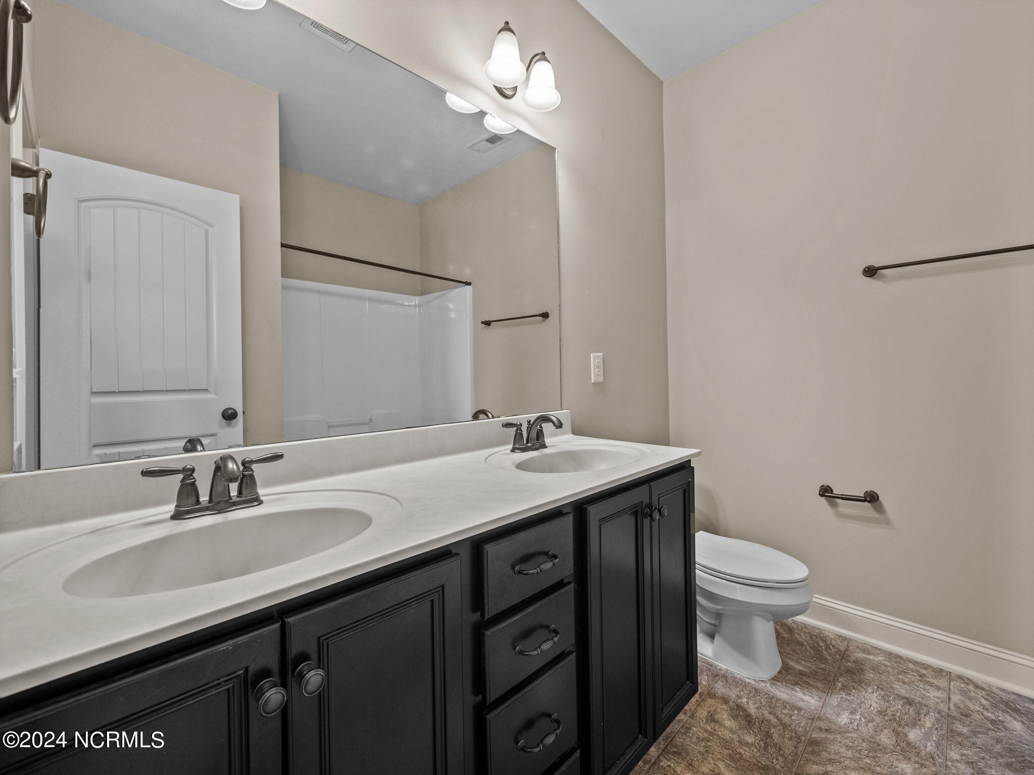 112 Hampton Drive Holly Ridge, NC 28445 - Photo 34 of 49 24-web-or-mls-P5087861