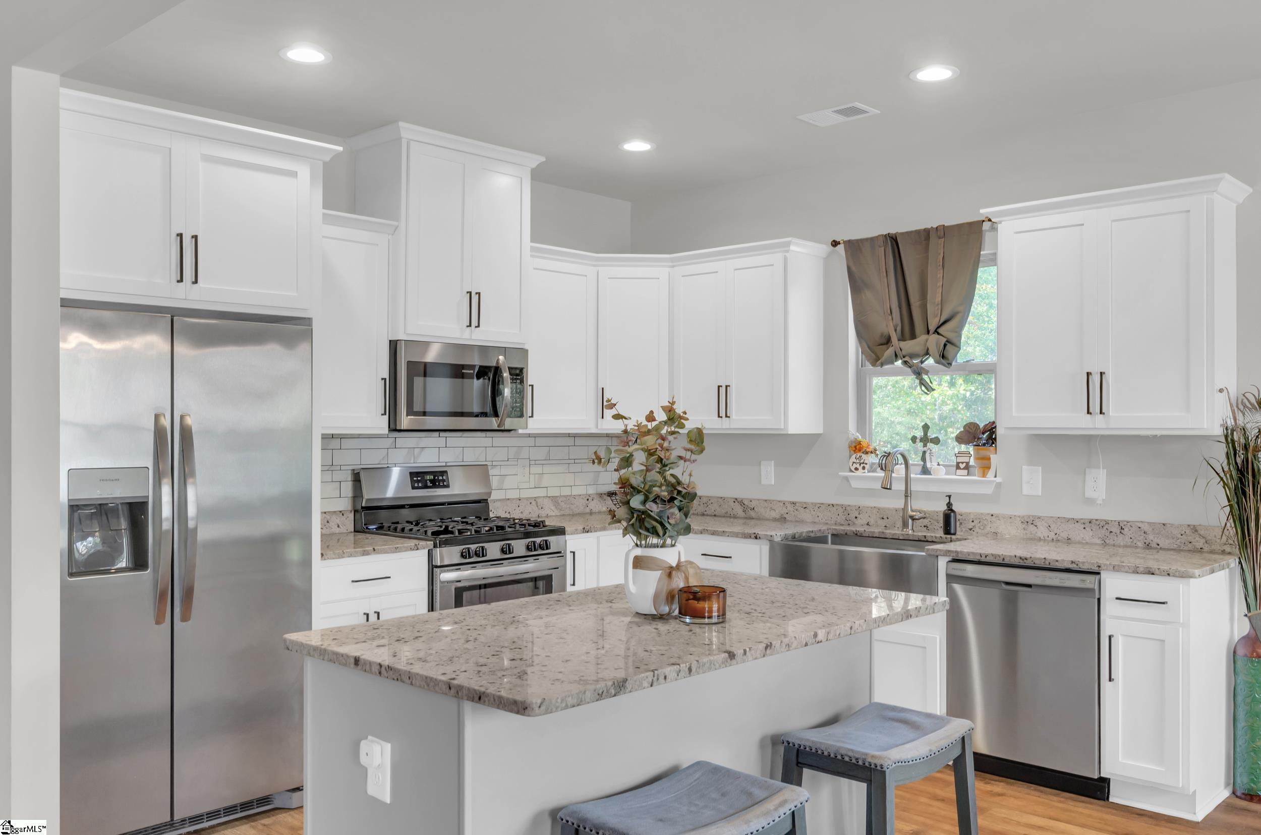 5914 Pearman Dairy Road Anderson, SC 29625 - Photo 11 of 46