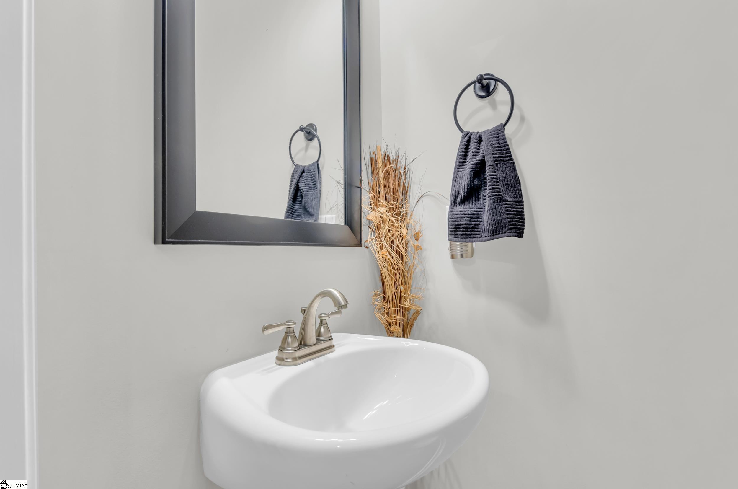 5914 Pearman Dairy Road Anderson, SC 29625 - Photo 28 of 46