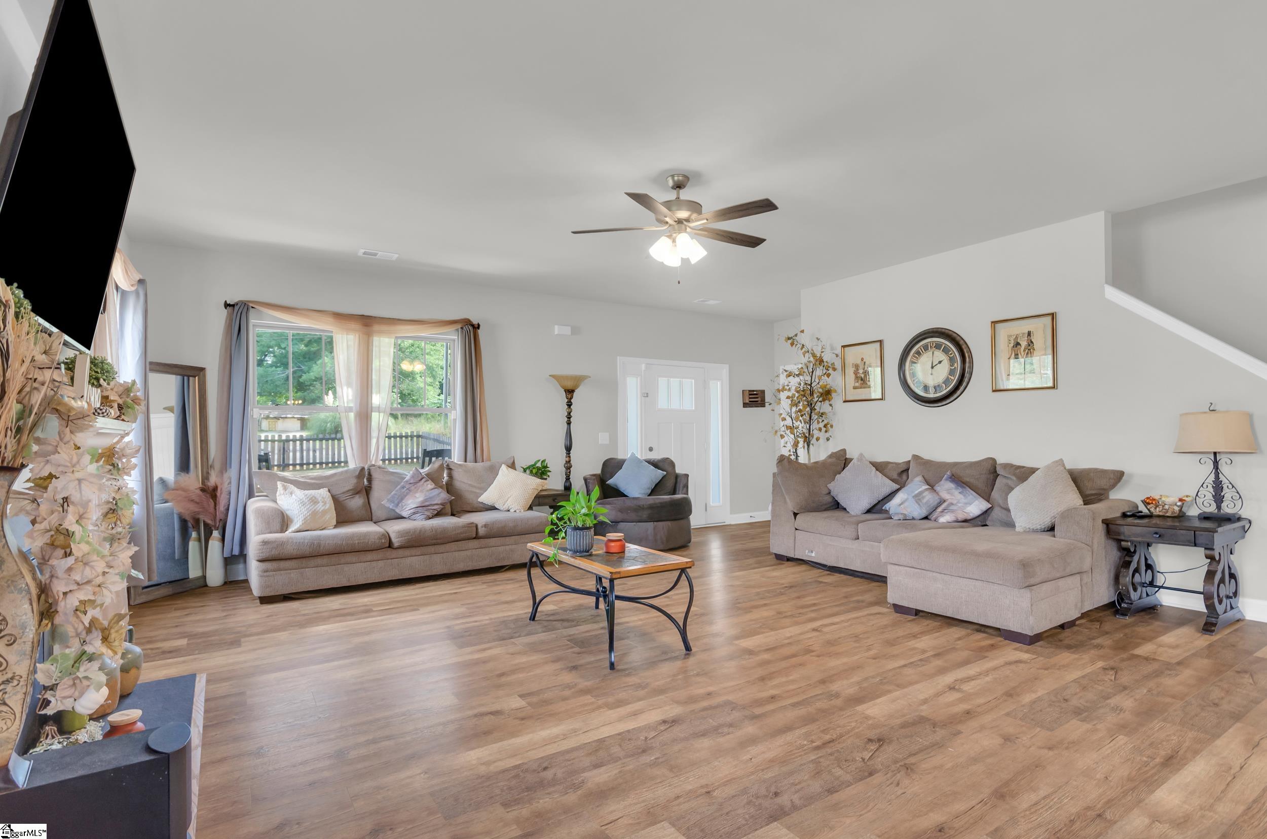 5914 Pearman Dairy Road Anderson, SC 29625 - Photo 6 of 46