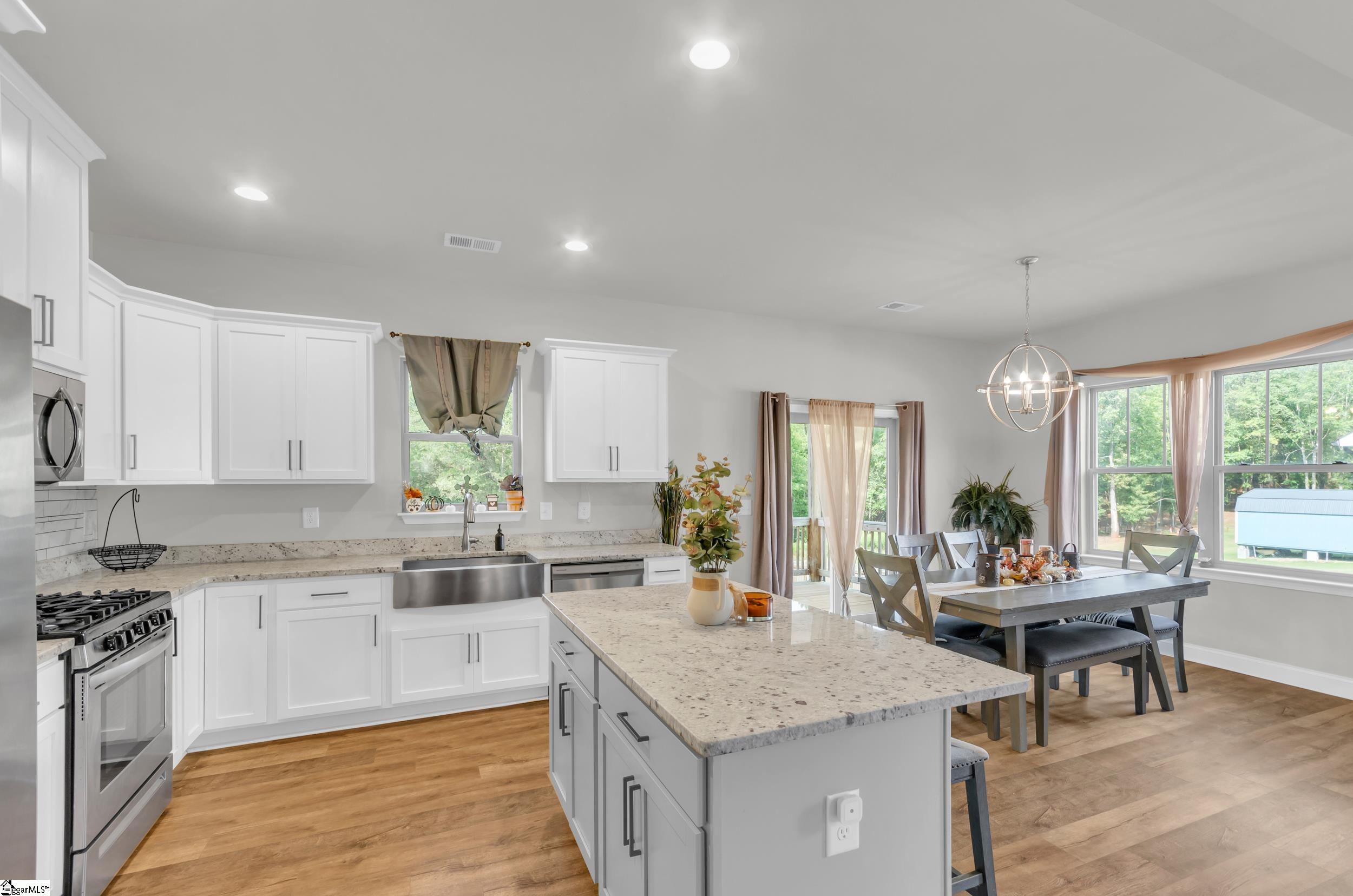 5914 Pearman Dairy Road Anderson, SC 29625 - Photo 10 of 46