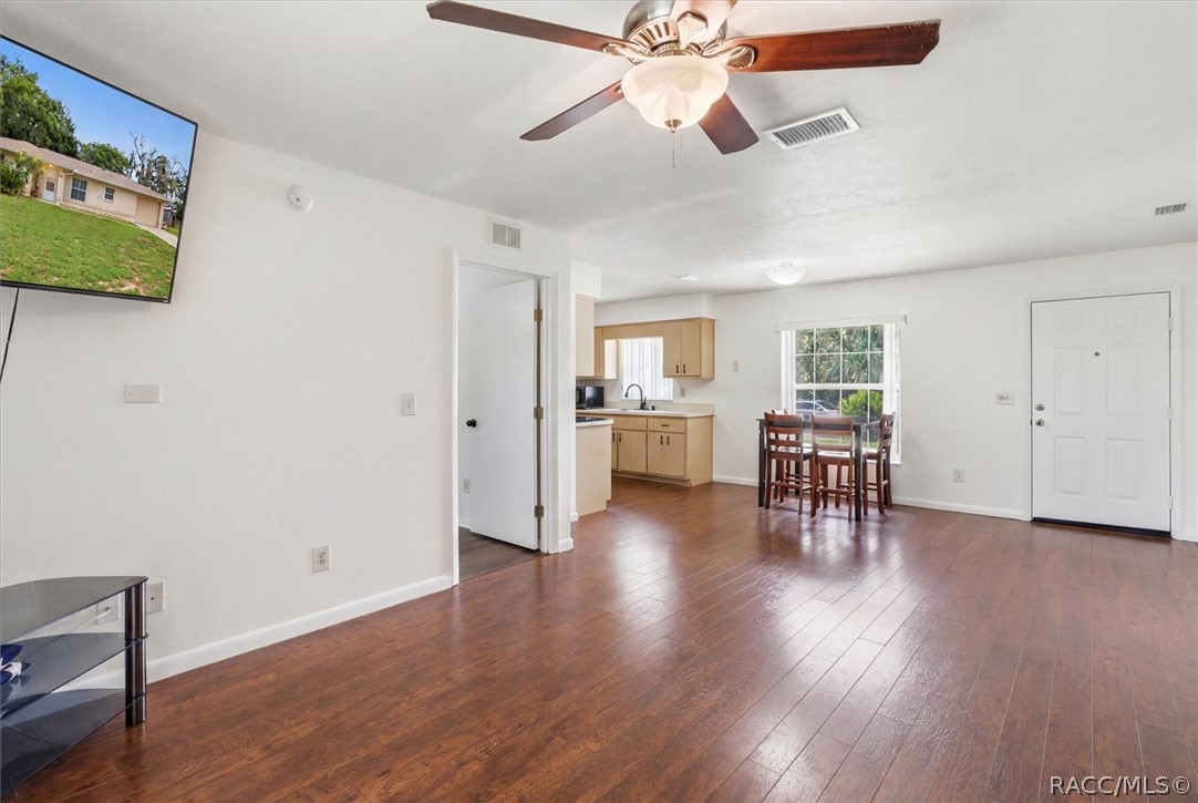 906 Oak Street Inverness, FL 34452 - Photo 11 of 35