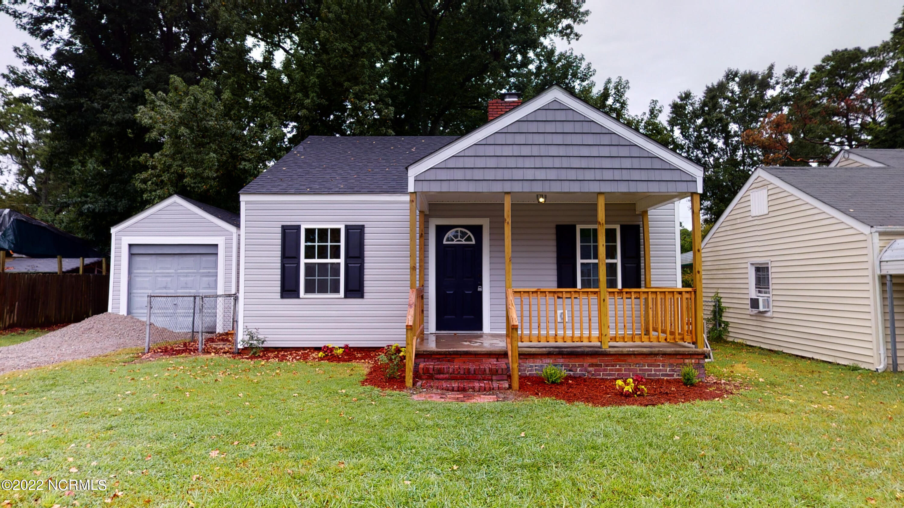 119 Queens Road Jacksonville, NC 28540 - Photo 2 of 29 119-Queens-Rd-08122022_183031