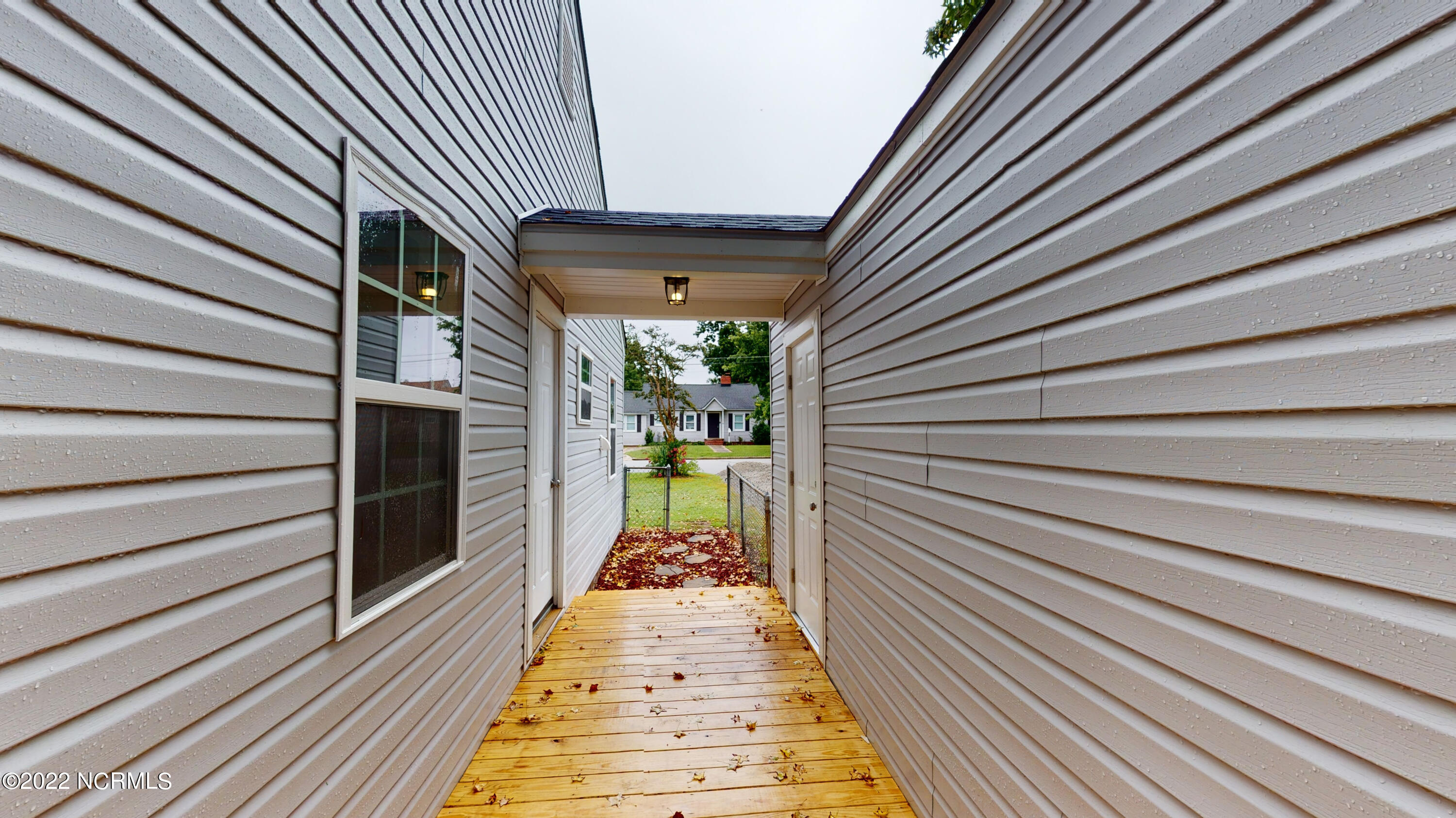 119 Queens Road Jacksonville, NC 28540 - Photo 22 of 29 119-Queens-Rd-08122022_183243