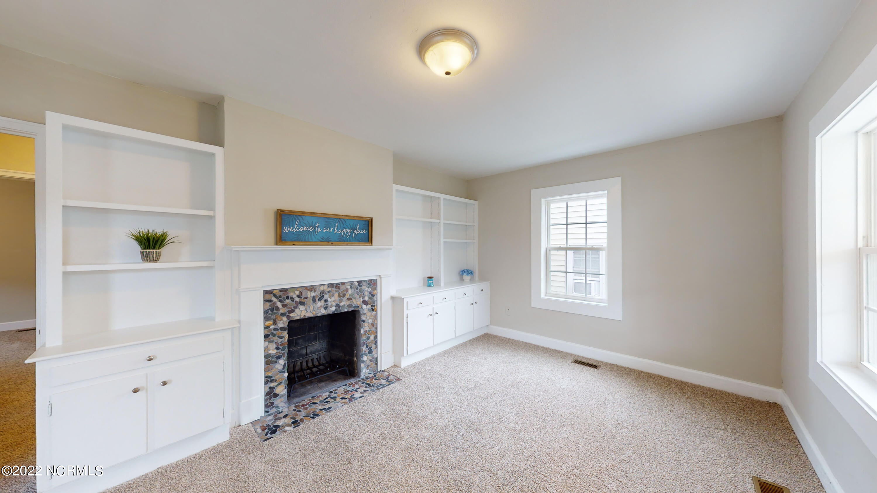 119 Queens Road Jacksonville, NC 28540 - Photo 6 of 29 119-Queens-Rd-08122022_183853
