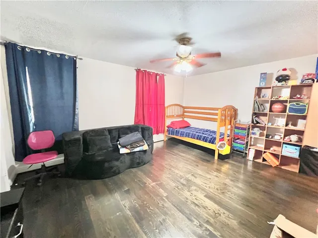 $185,000 | 9 Lake Shore Drive, Corpus Christi, TX 78413