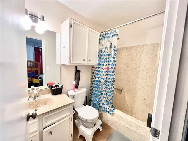 $185,000 | 9 Lake Shore Drive, Corpus Christi, TX 78413