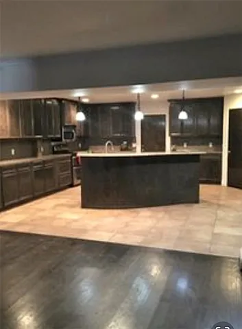 $185,000 | 9 Lake Shore Drive, Corpus Christi, TX 78413