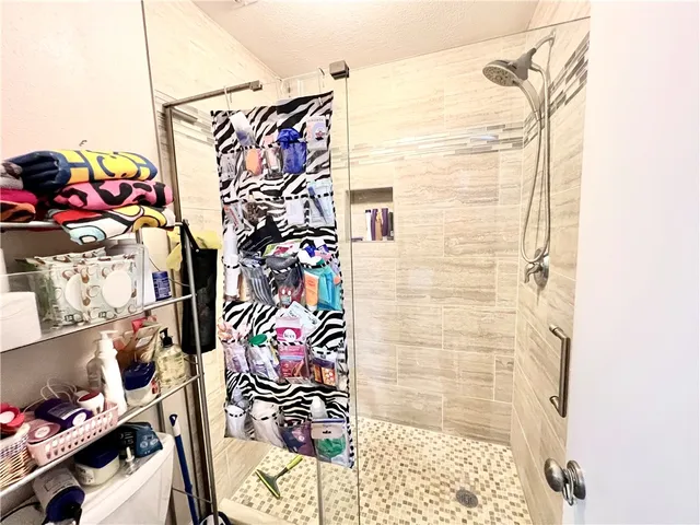 $185,000 | 9 Lake Shore Drive, Corpus Christi, TX 78413