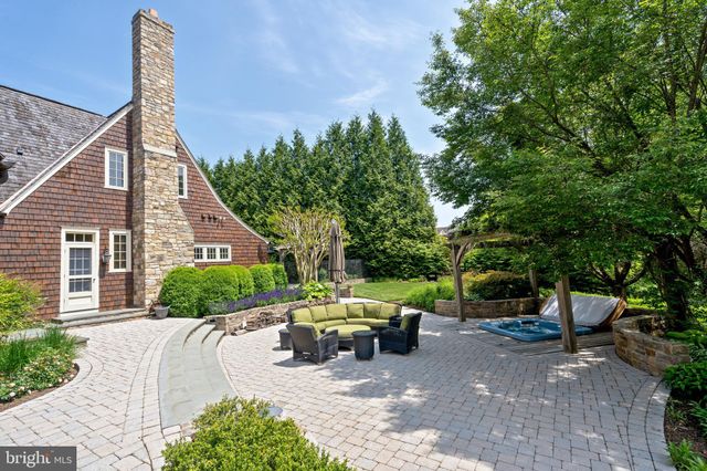 $3,850,000 | 10809 Red Barn Lane, Potomac, MD 20854