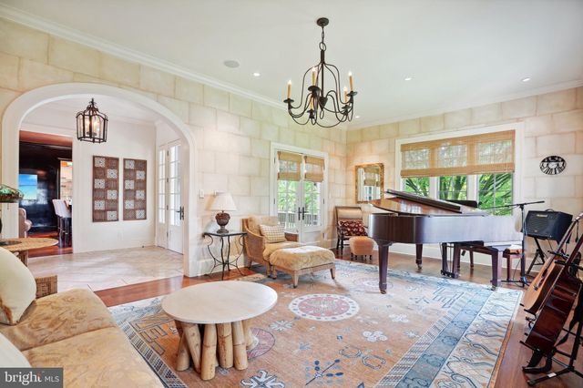 $3,850,000 | 10809 Red Barn Lane, Potomac, MD 20854