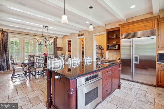 $3,850,000 | 10809 Red Barn Lane, Potomac, MD 20854