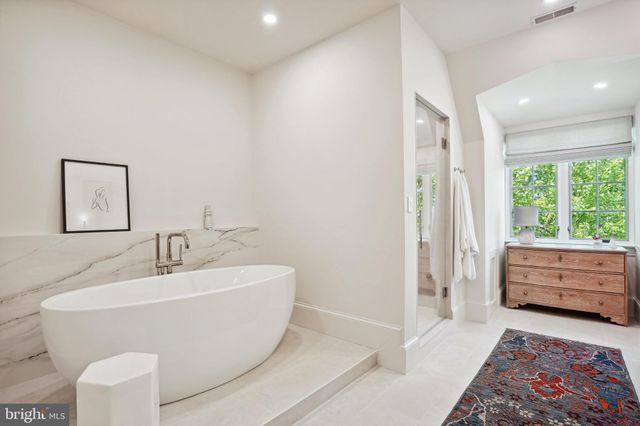 $3,850,000 | 10809 Red Barn Lane, Potomac, MD 20854