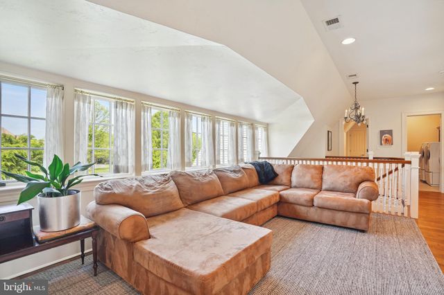$3,850,000 | 10809 Red Barn Lane, Potomac, MD 20854