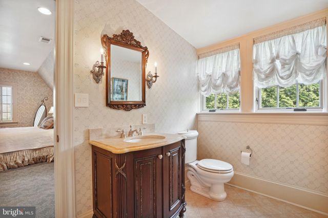 $3,850,000 | 10809 Red Barn Lane, Potomac, MD 20854