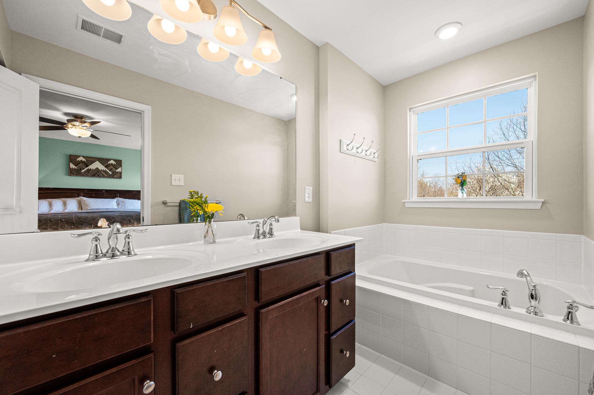 603 Columbus Drive Spring City, PA 19475 - Photo 23 of 35 Primary full ensuite with double vanity