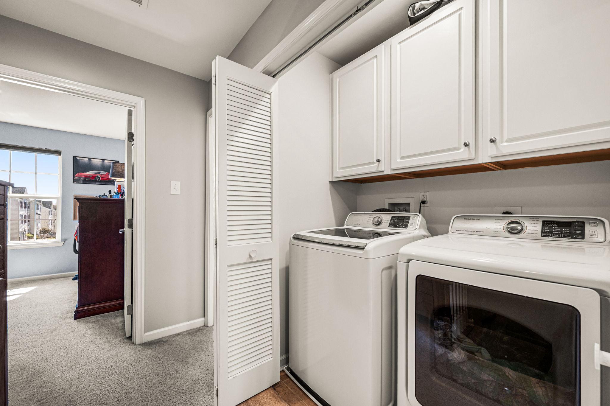 603 Columbus Drive Spring City, PA 19475 - Photo 26 of 35 Upper level laundry