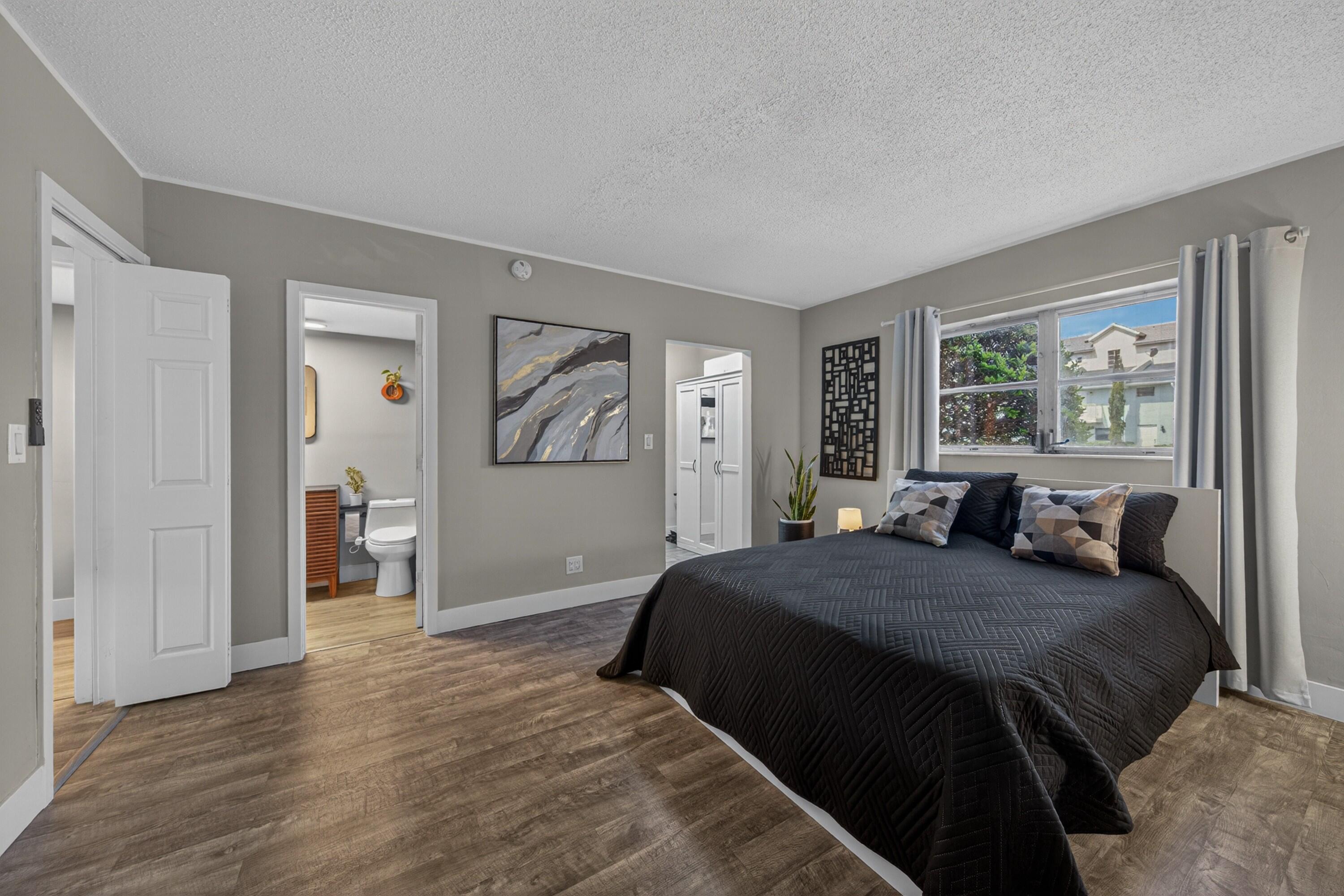 2110 Northeast 42nd Street, Unit 4B Lighthouse Point, FL 33064 - Photo 11 of 17 bedroom 2-3