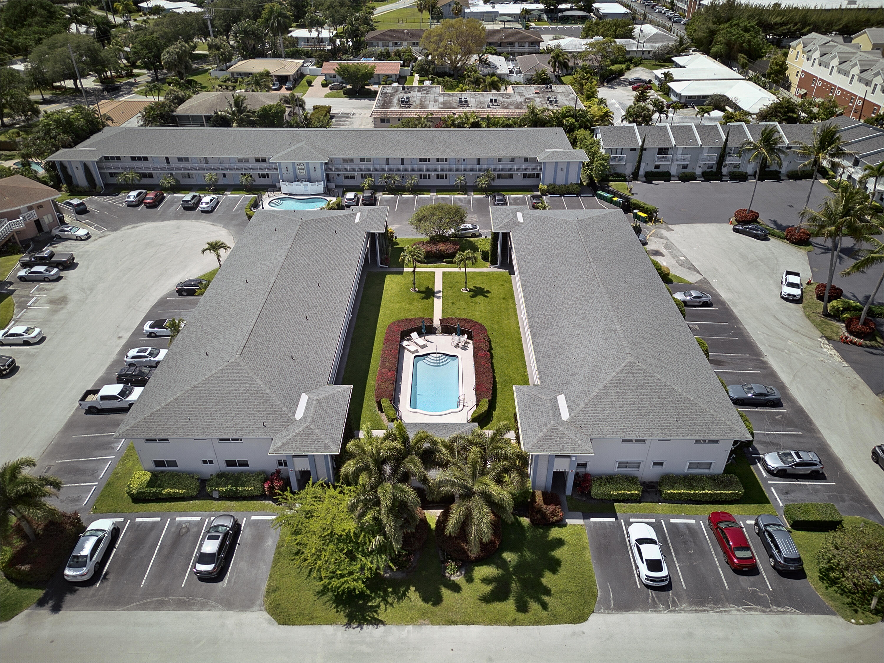 2110 Northeast 42nd Street, Unit 4B Lighthouse Point, FL 33064 - Photo 17 of 17 Bldg -aerial-6