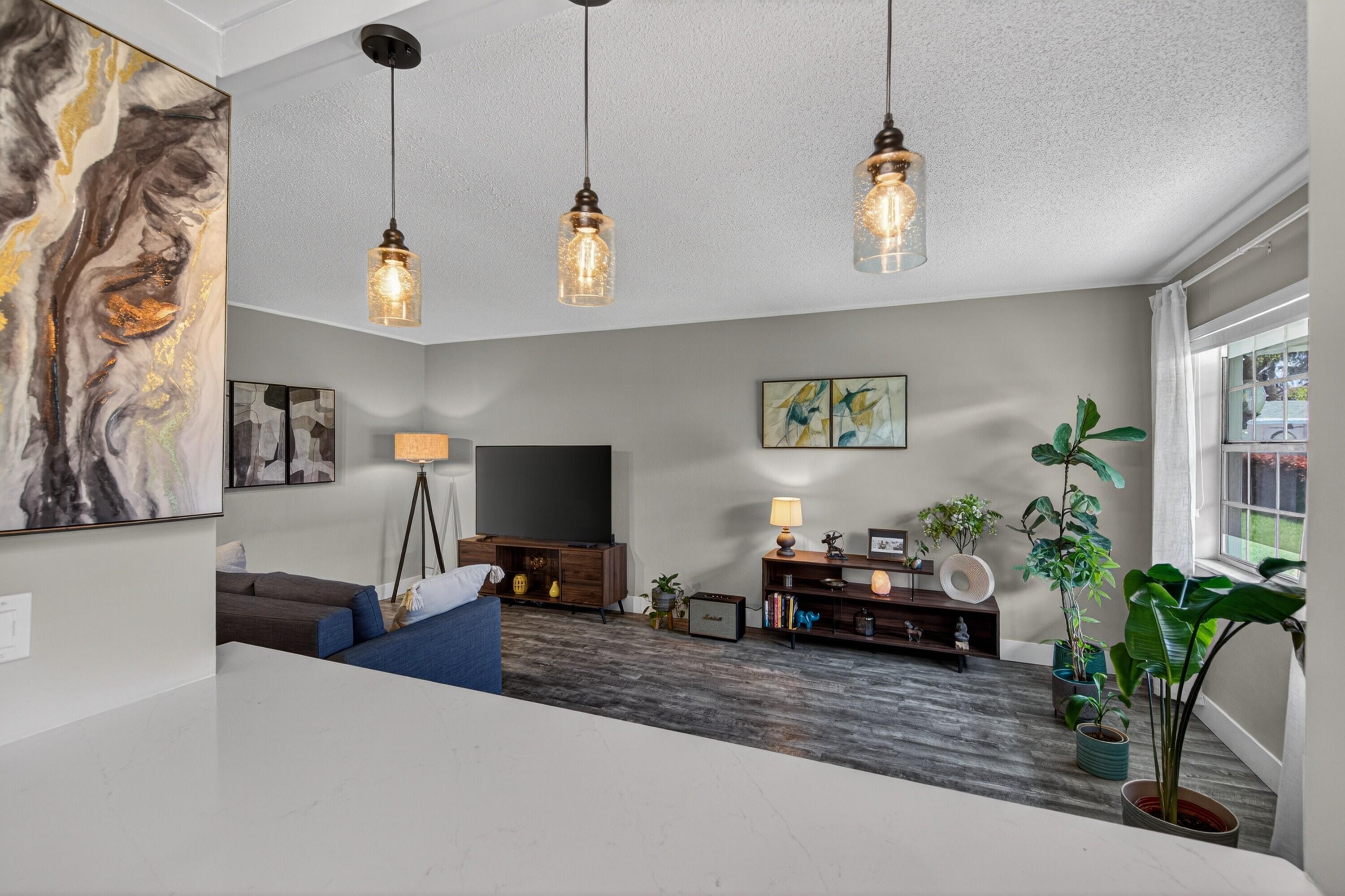 2110 Northeast 42nd Street, Unit 4B Lighthouse Point, FL 33064 - Photo 3 of 17 Primary Living room 2-24