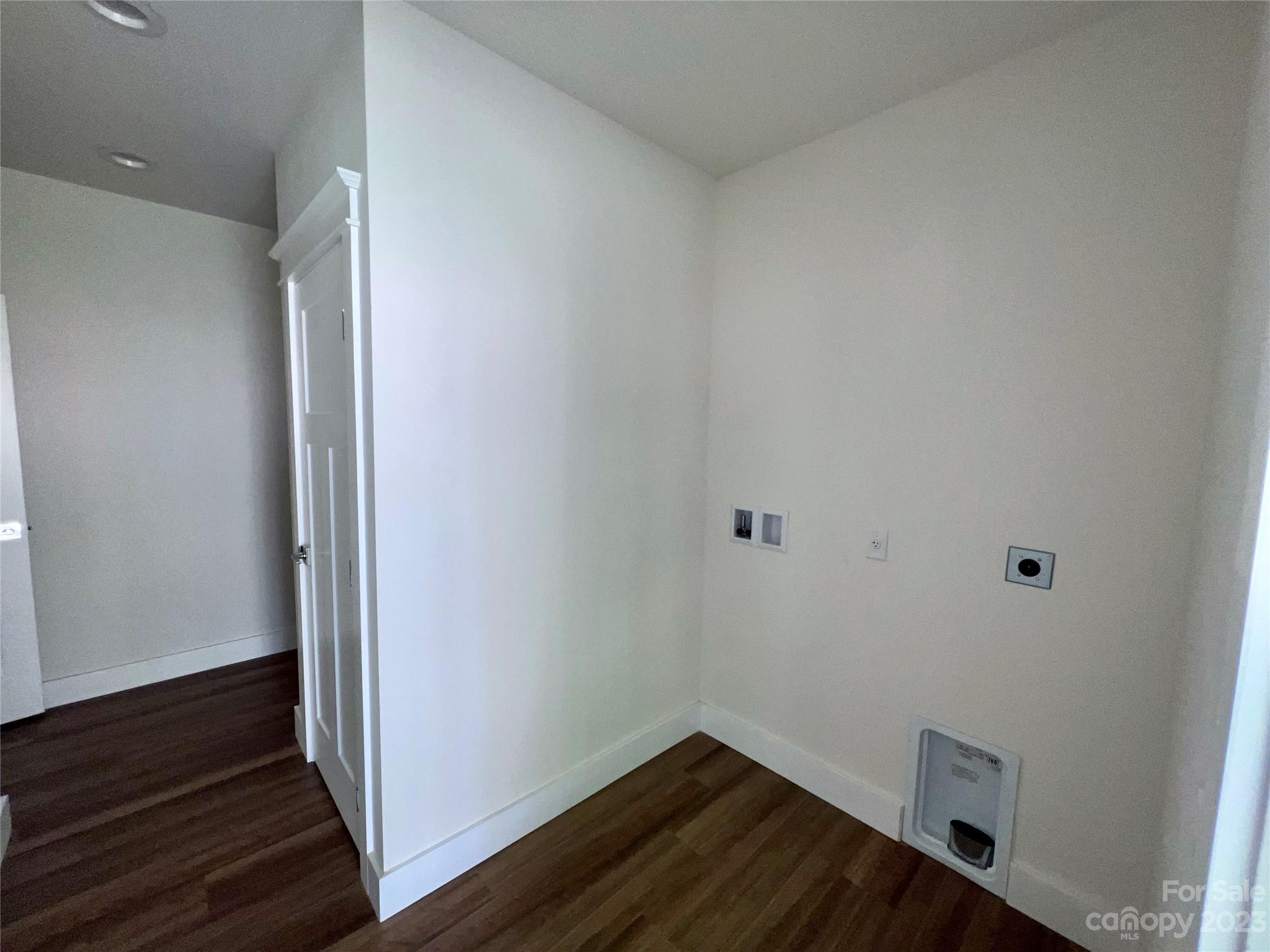 170 Cascade Rdg Road Fairview, NC 28730 - Photo 18 of 23 a view of a hallway