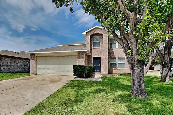 $2,425 | 7900 Canoe Ridge Lane, Denton, TX 76210