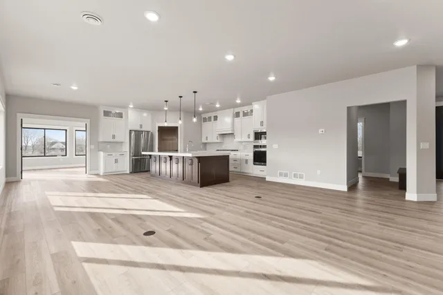 $650,000 | 3674 36th Street South, St. Cloud, MN 56301