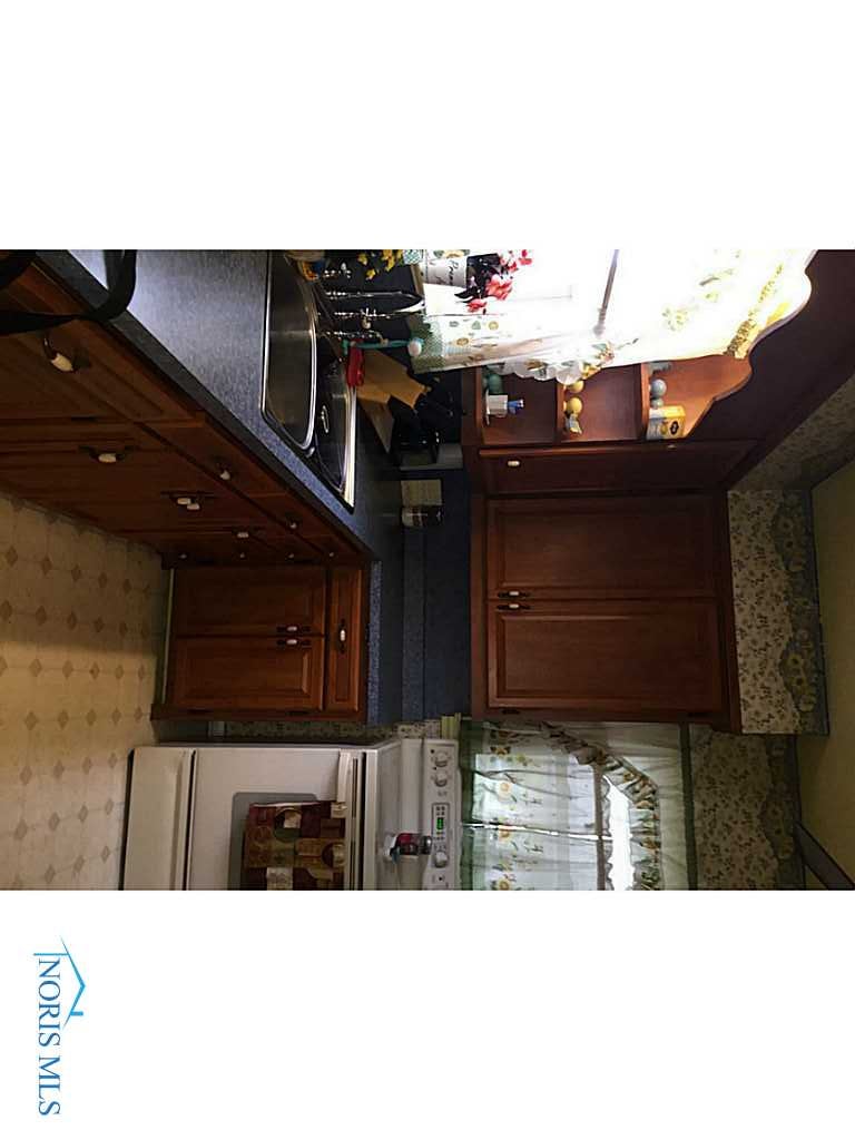 626 North Byrne Road Toledo, OH 43607 - Photo 2 of 11 Gallery Image 2