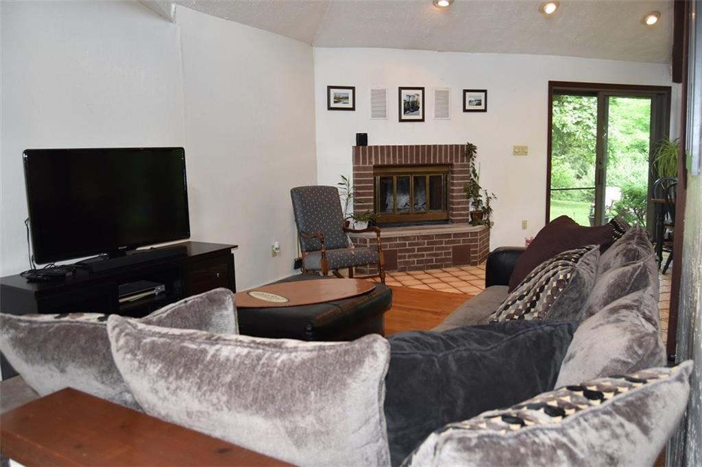 1119 Hamil Road Penn Hills, PA 15147 - Photo 18 of 20 Gallery Image 18