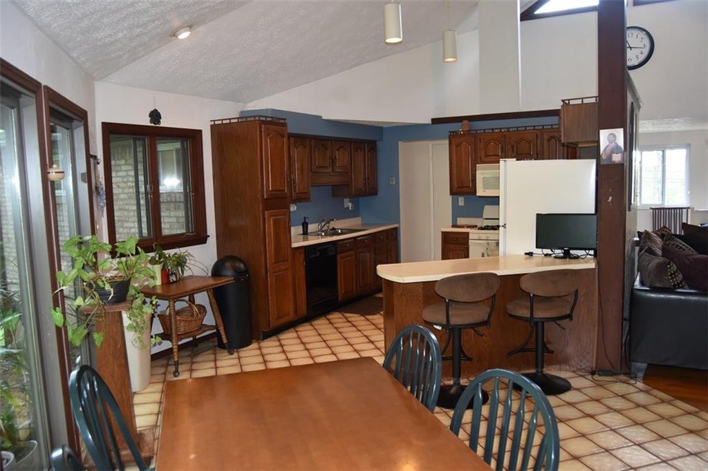 1119 Hamil Road Penn Hills, PA 15147 - Photo 3 of 20 Gallery Image 3