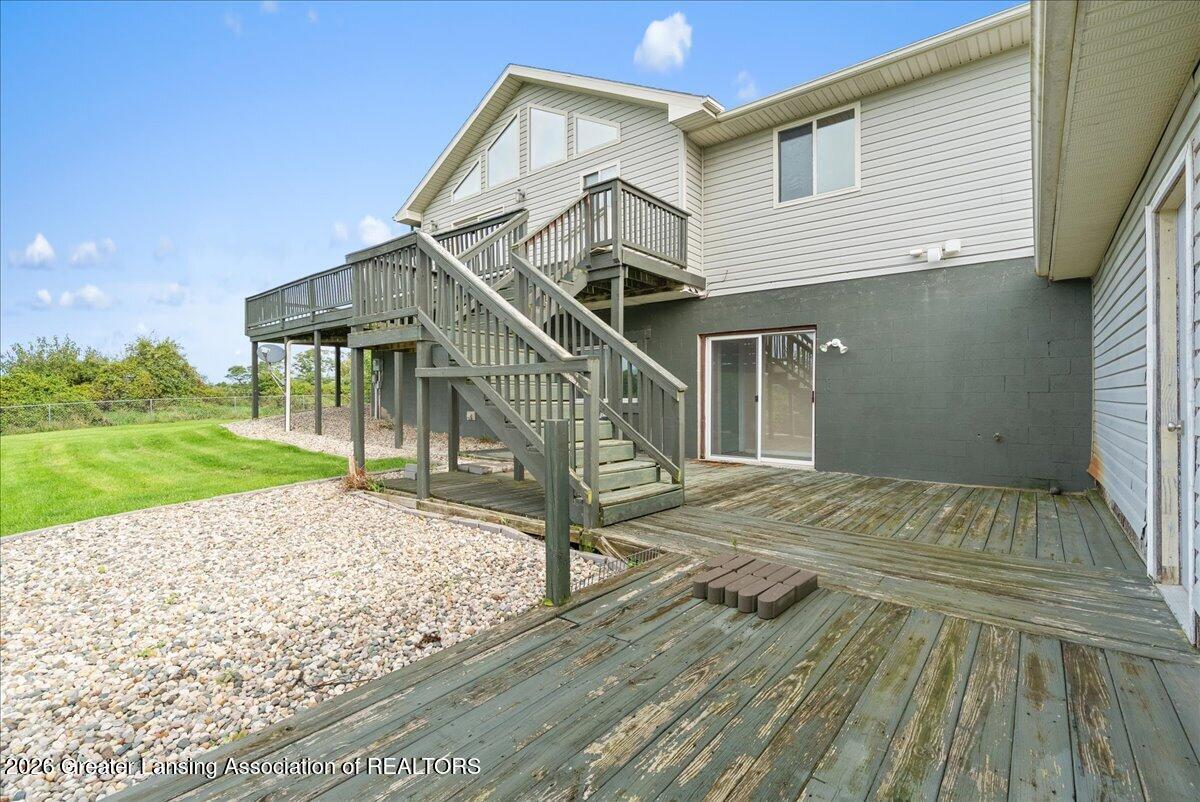 2104 Maurer Road Charlotte, MI 48813 - Photo 49 of 52 49-Media Jett -47