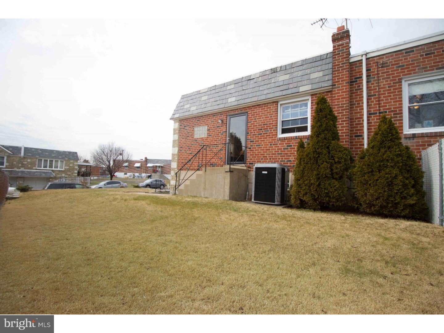 2943 Gelena Road Philadelphia, PA 19152 - Photo 25 of 25 Back Yard