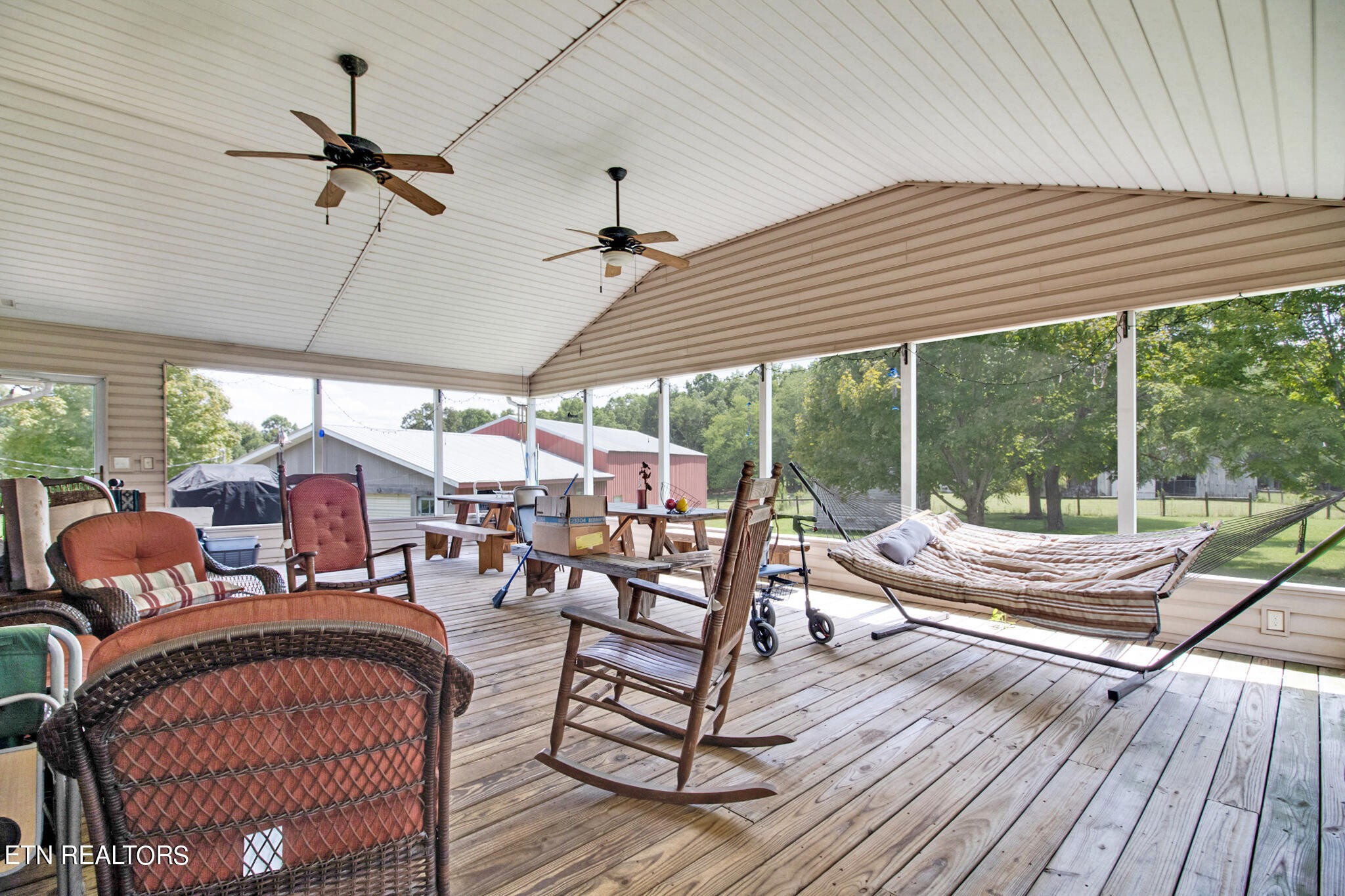 686 Sweat Road Grimsley, TN 38565 - Photo 32 of 43 Gallery Image 32