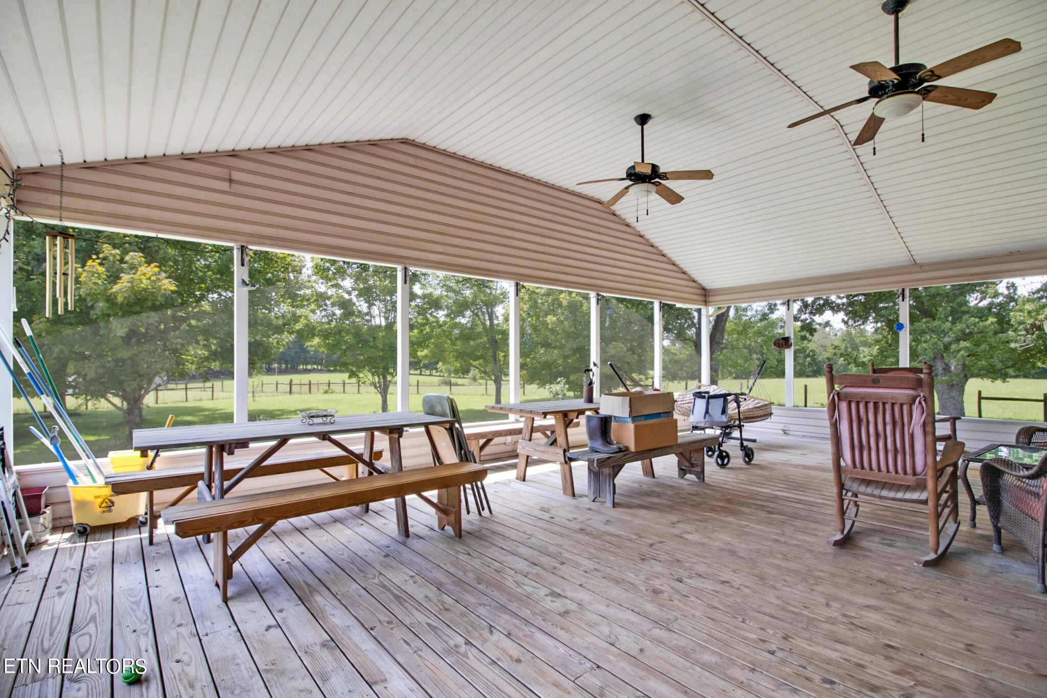 686 Sweat Road Grimsley, TN 38565 - Photo 33 of 43 Gallery Image 33