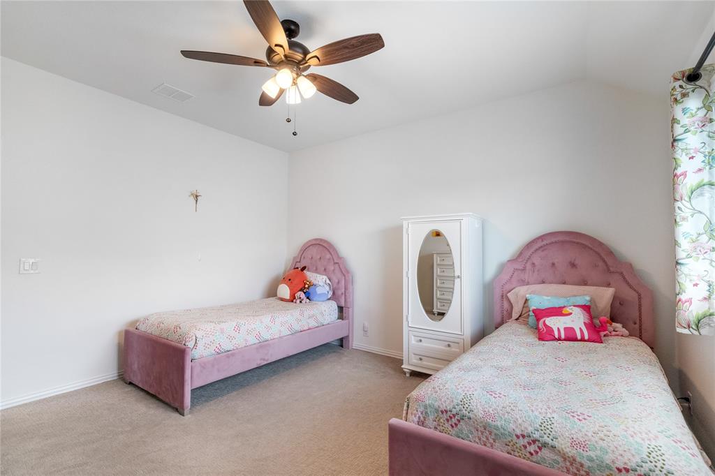 1013 Timber Ridge Drive Justin, TX 76247 - Photo 19 of 40