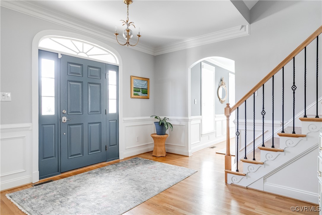 3401 Brewton Way Midlothian, VA 23113 - Photo 3 of 50 Transom, HDWD, pic frame, new light