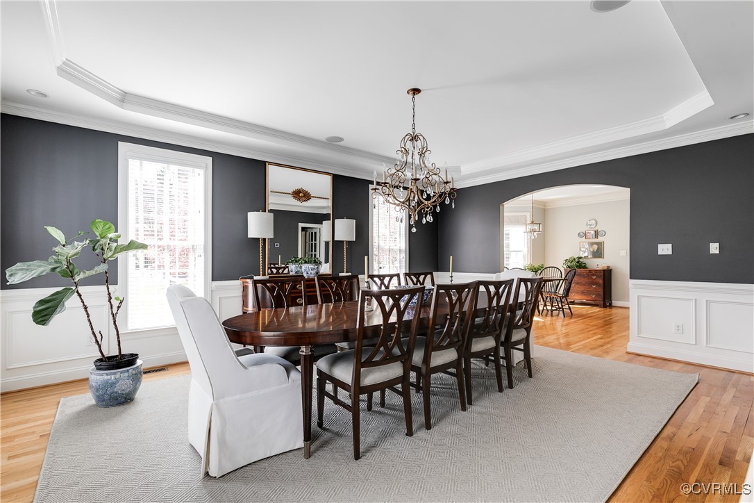 3401 Brewton Way Midlothian, VA 23113 - Photo 9 of 50 Tray ceiling, pic frame, chandelier, HDWD
